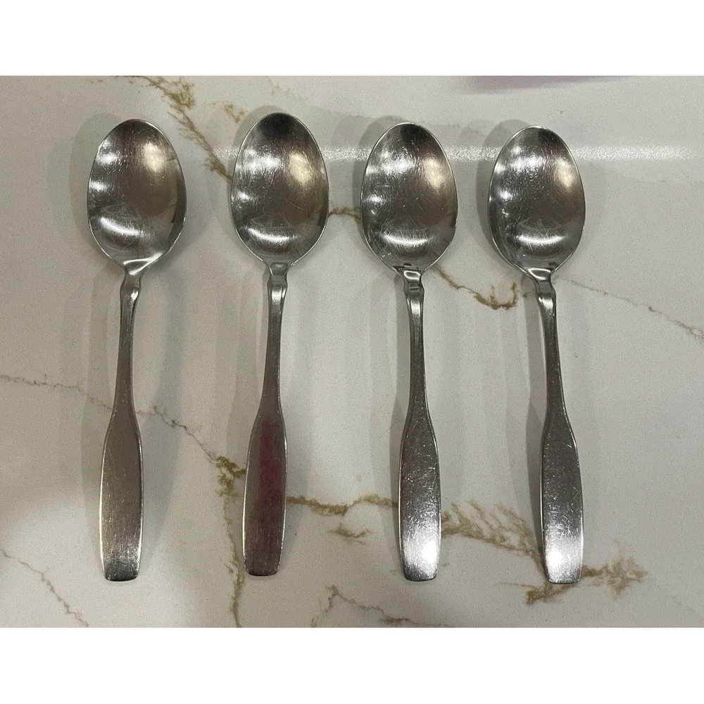 Vintage Oneida Paul Revere Community Stainless Steel Spoon Set of 4‎ MCM Dessert